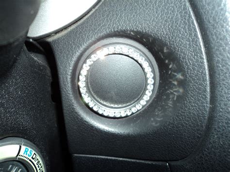 Приклеил кольца под ключ. — Nissan Juke (1G), 1,6 л, 2013 года ...