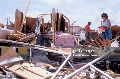 742 Hurricane Andrew Florida Stock Photos, High-Res Pictures, and ...