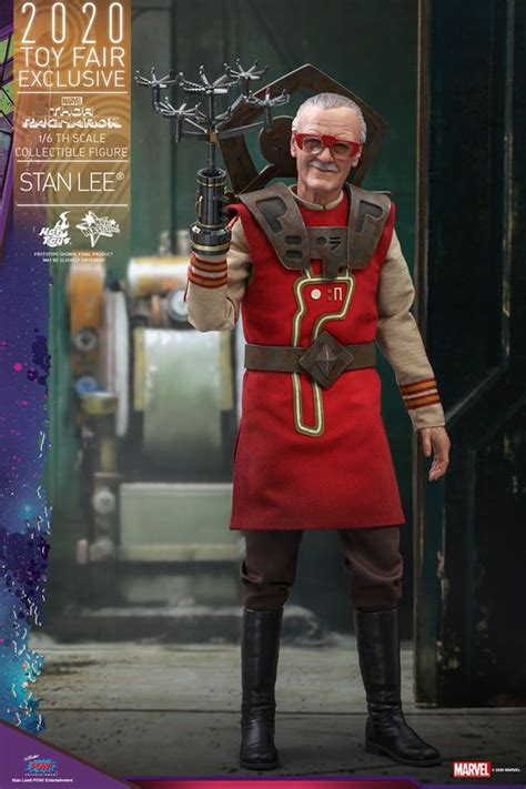 Hot Toys MMS THOR RAGNAROK STAN LEE AcareToys จำหนาย ของเลน โมเดล ชดผา Hot Toys