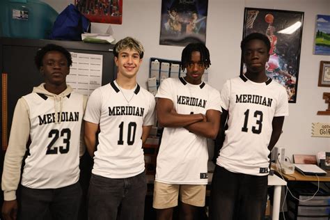 Senior Night – The Meridian Roar