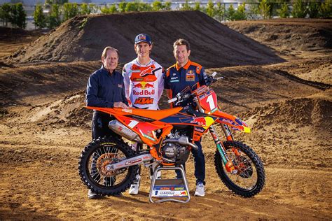 Red Bull Ktm Factory Racing And Chase Sexton Officially Unite For 2024 And Beyond Motor Sports