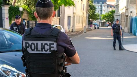 France Une Polici Re Mise En Examen Pour Homicide Volontaire La