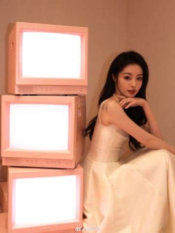 Hot Girl Trung Qu C G Y L V Kho Nh Kh C Gi Ng Jennie N Gi T M Nh Visual Ngo I I Ra Sao