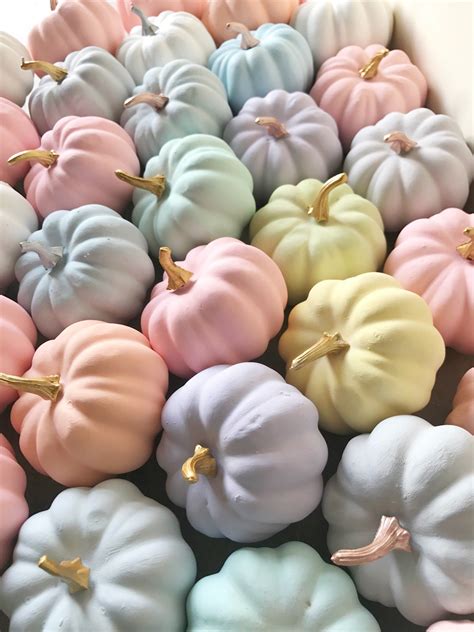 Pastel Pumpkin Decor