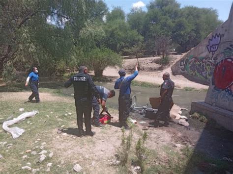 Ciclista Cay De Un Puente De Metros De Altura En Villa Sur Y Sufri