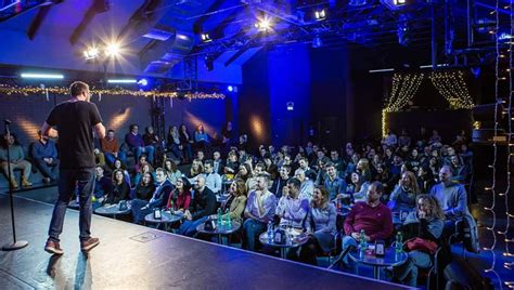 comici italiani che hanno conquistato londra la repubblica