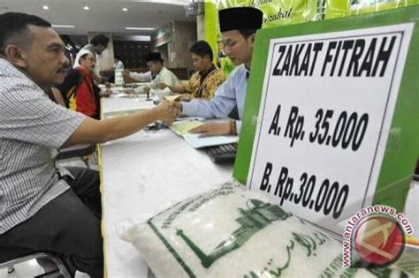 Baznas Karawang Tetapkan Besaran Zakat Fitrah Tahun Senilai Rp