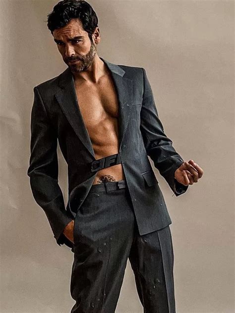 Biggest List of Famous Mexican Actors - Hispanic Male actors