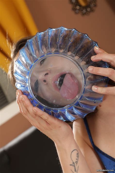 Horny Brunette Girl Lenna Ross Pleases Her Own Snatch Photos