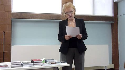 Рассказ «Кролик, беги! Русская версия» и глава из романа «Маленькая ...