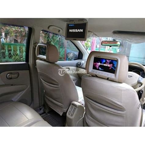 Nissan Grand Livina 1 5 XV Tahun 2010 Manual Istimewa Di Jawa Tengah