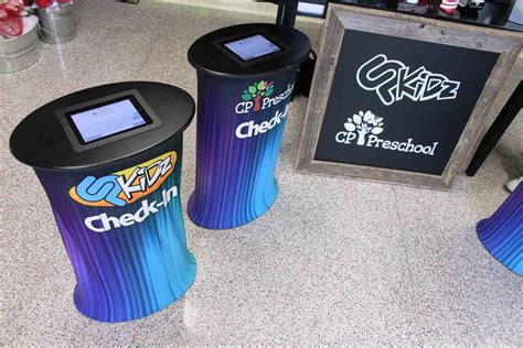 Photos Portable Kids Check In