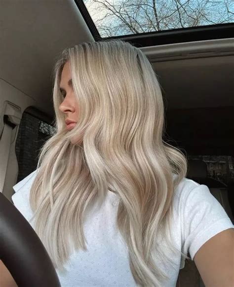 Molly Mae Hague Sets Big Spring Hair Trend With A New Buttermilk Blonde Colour Ok Magazine