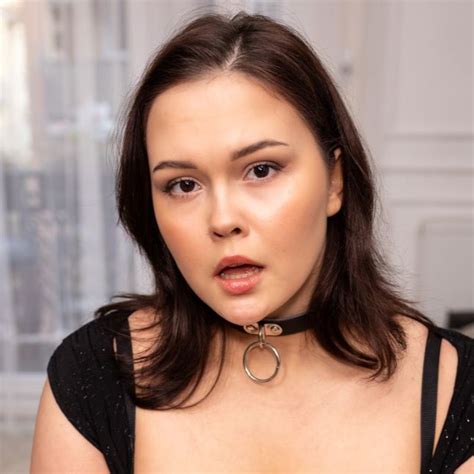 Alice Peachy VR Porn Videos VRPorn