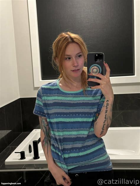 Catziilla Catzii Nude OnlyFans Leaks Fappening Page FappeningBook
