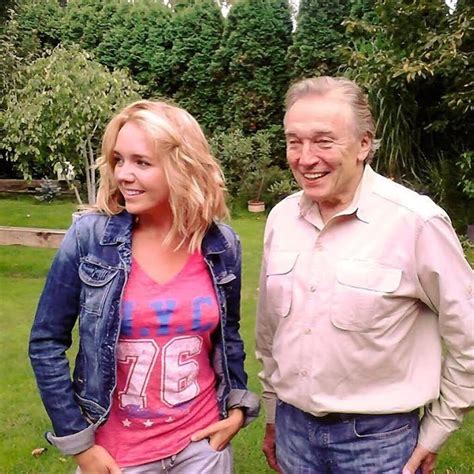 Foto T Sa Teda Nehanb Lucie Vondr Kov Sa Poriadne Odviazala Sex Pred U Mi To Sn Nie