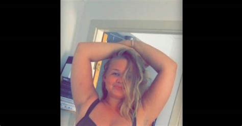 Deux mecs se sont moqués delle en bikini maintenant des milliers de gens la félicitent pour