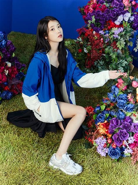 Iu X New Balance Shifted Women Collection Iu Photo 44557103
