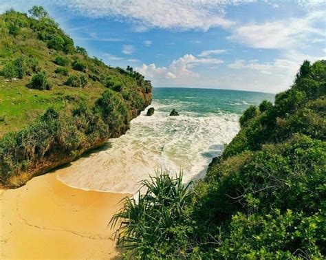 pantai wonosari pantai wonosari  bagus