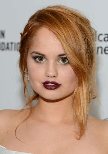 Tres Recogidos Inspirados En La Estrella Disney Debby Ryan Foto 1