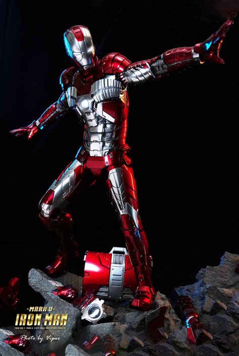 Hot Toys MMS400D18 鋼鐵人2 馬克5 合金版