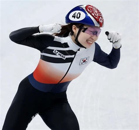 8 Hot Sexy Choi Min Jeong Bikini Pics