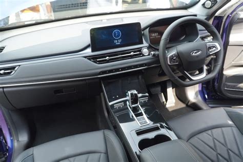 FIRST IMPRESSION: Chery TIGGO 8, Real Luxury Urban SUV - OLX News