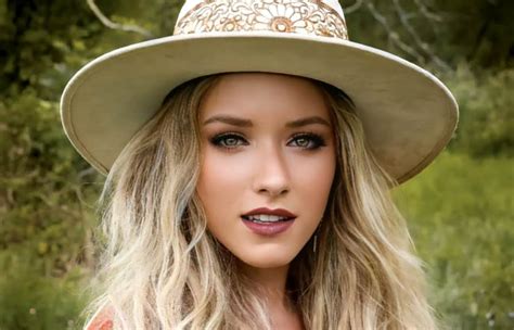 Emily Ann Roberts Tickets Emily Ann Roberts Concert Tickets And Tour