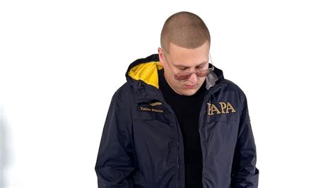 Alblak 52 выпустил клип "+7(952)812"