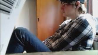 Brave Teen Who Recorded Himself Coming Out As Gay To His Mother Gets The Shock Of His Life When