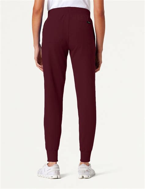 Shop All Women S Scrubs In Burgundy Jaanuu