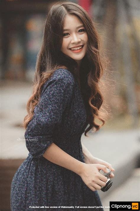 Phanh Phui Hot Girl Ch B O Ng C Chat Sex Show H Ng