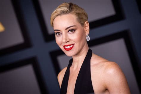 Aubrey Plaza Just Debuted New Blonde Hair On The Red Carpet