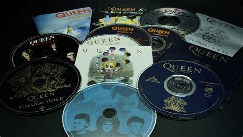 The 10 BEST Queen Album Covers Of All Time | Rocksoffmag