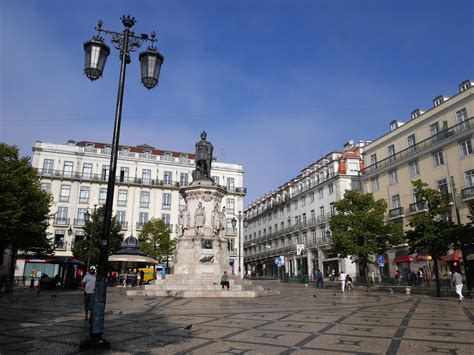 Portugal’s Great Poet, Luis de Camoes - Portugal.com