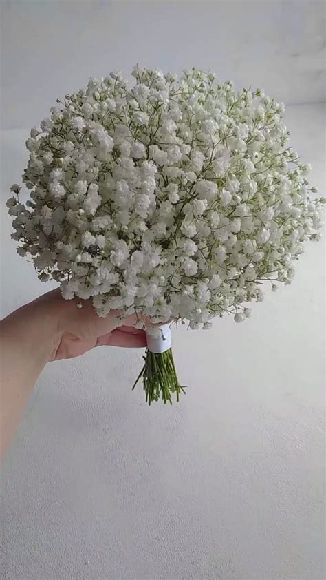 Свадебный букет из гипсофилы | Свадебный букет, Маленькие свадебные ...