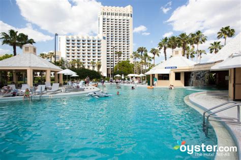 Hilton Orlando Buena Vista Palace Disney Springs Review: What To REALLY ...