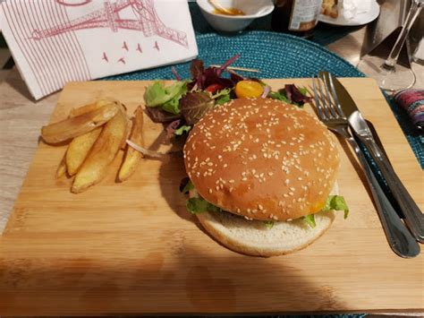 Restaurante Le Caf De France En La Pobla De Vallbona