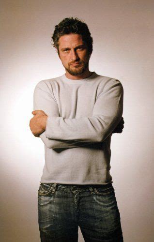 Gerard Butler Poster Movie 11 X 17 In 28cm X 44cm Hombres