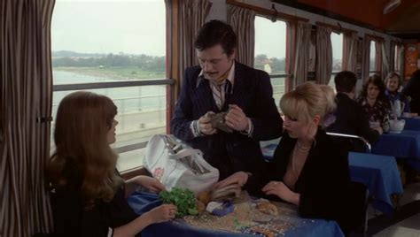 Gina Janssen nude pics página 5