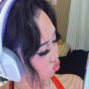 Samantha Yang Hmong Samanthayang Senpaiyang Nude Leaks OnlyFans Photos FapGeek