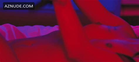 APRIL DAVIS Nude AZNude