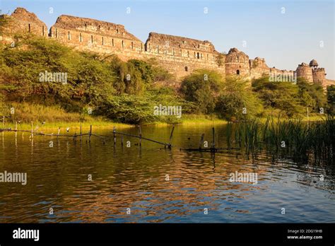 India Delhi Purana Quila Old Fort Stock Photo Alamy