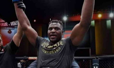 Les princes du Cameroun félicitent Francis Ngannou pour son combat