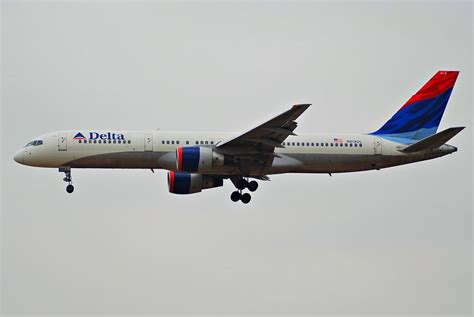 Delta Air Lines Fleet Boeing 757 200 Details And Pictures