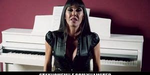 Lockdown Sex With Photographer S Stepson Tnaflix