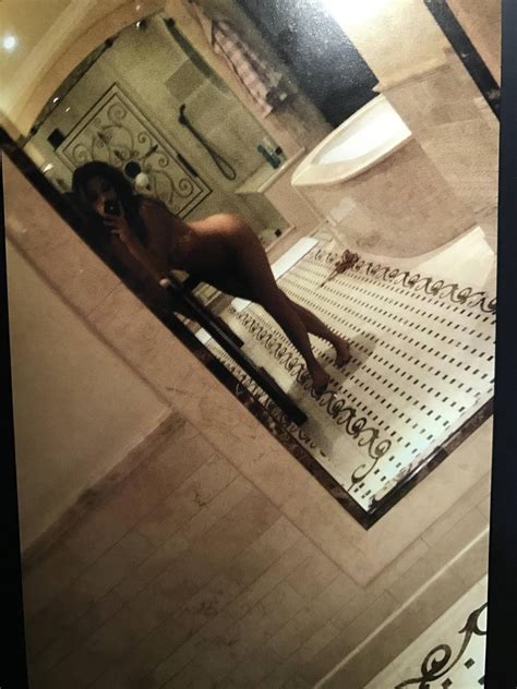 Naked Kim Kardashian West Added By Drmario