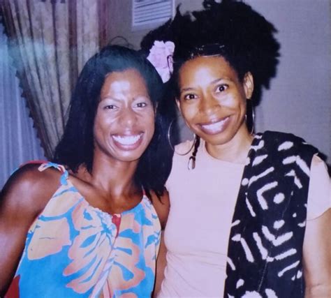 Hot Sexy Rachelle Ferrell Bikini Pics