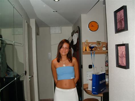 Amateur Poses Indoor Porn Pictures XXX Photos Sex Images