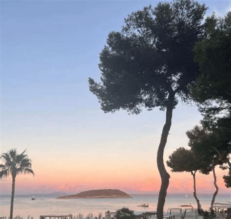 Christine McGuinness Slips On World S Tiniest Bikini As Fans Sweat